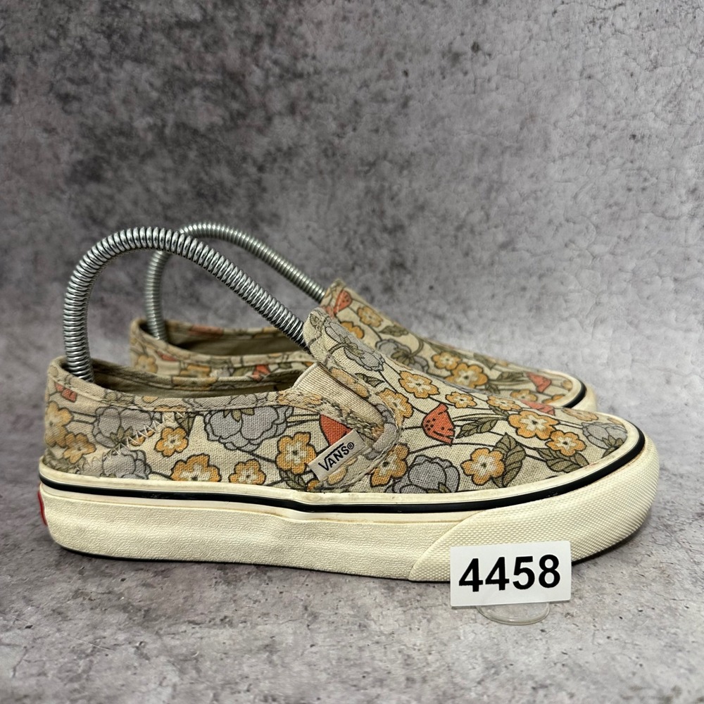 Vans Slip-On SF Womens 7 Trippy Floral Multi Retro Mushroom Canvas Sneakers